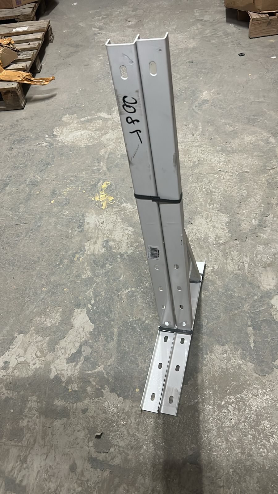 SUPORTE AR CONDICIONADO SPLIT CHAPA 800 MM REFORÇADO 30000 A 60000 BTUS 2